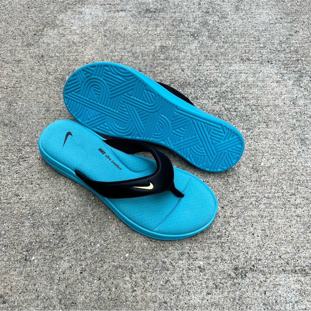 WMNS NIKE ULTRAS COMFORTS THONGS THNG 3 III LIGHT TIFFANY TEALS BLACKS FOOT FLIP - Picture 6 of 8